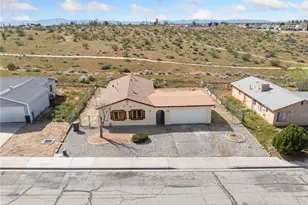 16615 Batson Pl, Victorville, CA 92395 - Photo 26