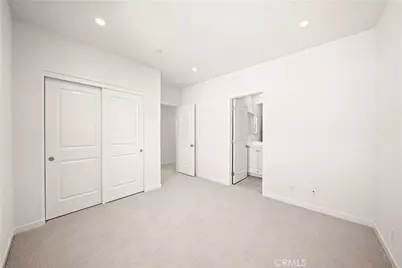 136 Newburry, Irvine, CA 92618 - Photo 22