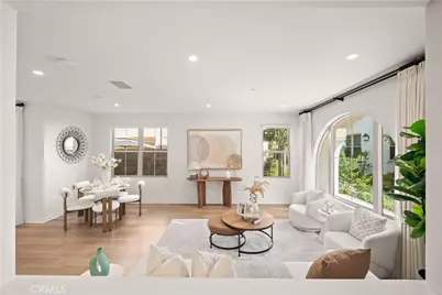 136 Newburry, Irvine, CA 92618 - Photo 2