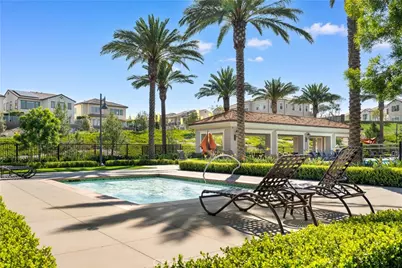 136 Newburry, Irvine, CA 92618 - Photo 54