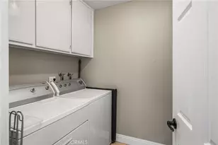 24394 Larchmont Ct, Laguna Hills, CA 92653 - Photo 32