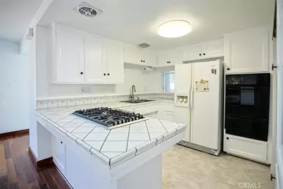 1328 W 214th Street, Torrance, CA 90501 - Photo 14