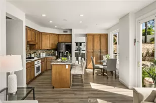 64 Toulon, Lake Forest, CA 92610 - Photo 28