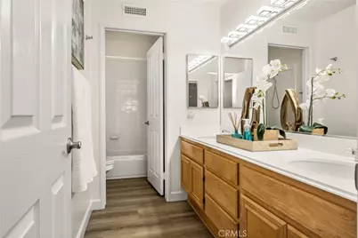64 Toulon, Lake Forest, CA 92610 - Photo 46