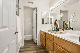 64 Toulon, Lake Forest, CA 92610 - Photo 46