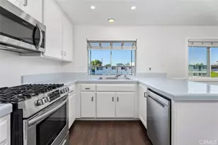 428 W First St, Tustin, CA 92780 - Photo 12