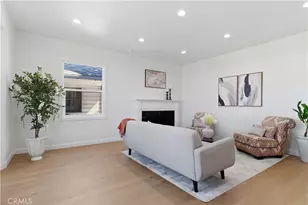 3972 Hubert Ave, Los Angeles, CA 90008 - Photo 14