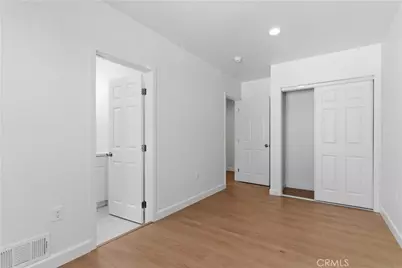3972 Hubert Avenue, Los Angeles, CA 90008 - Photo 18