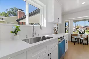 3972 Hubert Ave, Los Angeles, CA 90008 - Photo 10