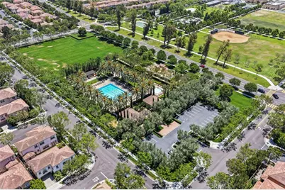 61 Bloomington, Irvine, CA 92620 - Photo 30