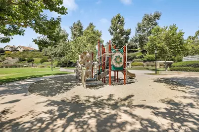 2 Via Empanada, Rancho Santa Margarita, CA 92688 - Photo 50