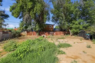 245 Commercial Ave, Riverside, CA 92507 - Photo 28