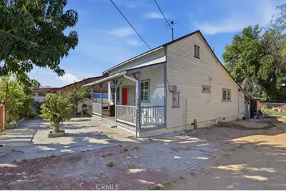 245 Commercial Avenue, Riverside, CA 92507 - Photo 4