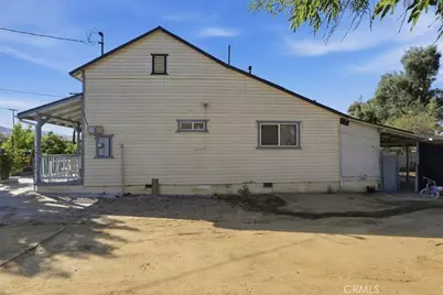 245 Commercial Avenue, Riverside, CA 92507 - Photo 20