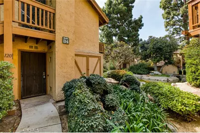 120 Lemon #34, Irvine, CA 92618 - Photo 2
