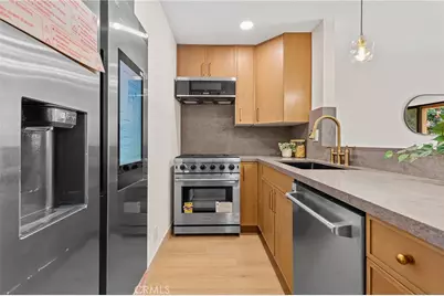 120 Lemon #34, Irvine, CA 92618 - Photo 12