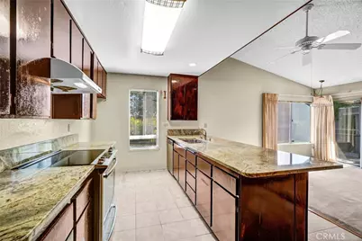 19435 Almadin, Cerritos, CA 90703 - Photo 6