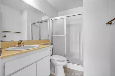 19435 Almadin, Cerritos, CA 90703 - Photo 24