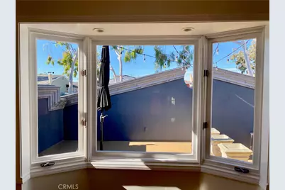 222 Marine, Newport Beach, CA 92662 - Photo 2