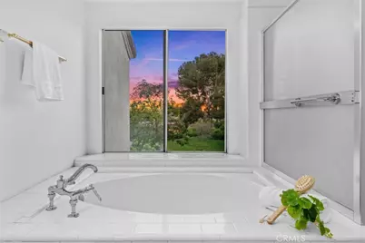 2 Mirador, Irvine, CA 92612 - Photo 30