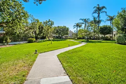 2 Mirador, Irvine, CA 92612 - Photo 52