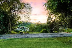 1000 N Bundy, Los Angeles, CA 90049 - Photo 8