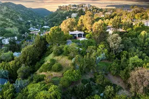 1000 N Bundy, Los Angeles, CA 90049 - Photo 12