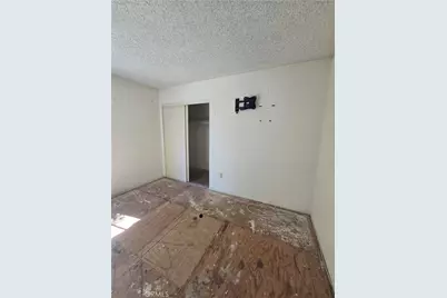 700 W La Veta #J6, Orange, CA 92868 - Photo 26