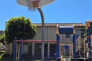 700 W La Veta, Orange, CA 92868 - Photo 34