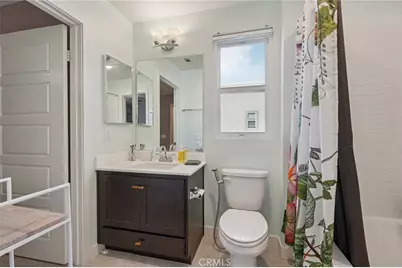 12837 Watt Lane #A, Los Angeles, CA 91342 - Photo 16