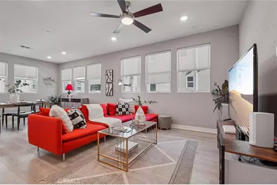 12837 Watt Lane #A, Los Angeles, CA 91342 - Photo 2