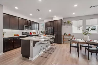 12837 Watt Lane #A, Los Angeles, CA 91342 - Photo 4