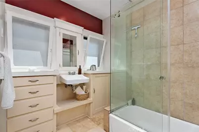2820 E Colorado Street, Long Beach, CA 90814 - Photo 16