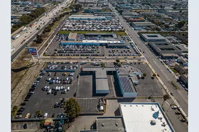 8559 Artesia Boulevard, Bellflower, CA 90706 - Photo 48