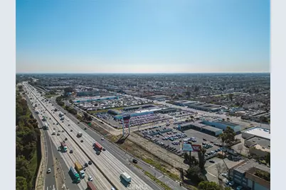 8559 Artesia Boulevard, Bellflower, CA 90706 - Photo 42