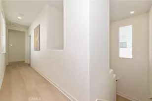 112 Stellar, Irvine, CA 92618 - Photo 18