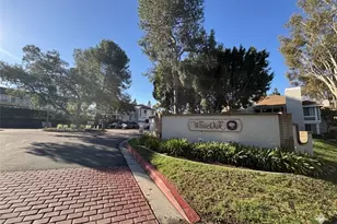 25713 Sycamore Pointe, Lake Forest, CA 92630 - Photo 10