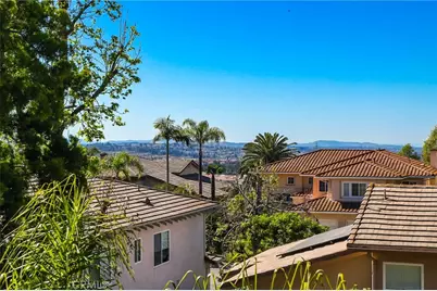 28312 Pueblo Drive, Lake Forest, CA 92679 - Photo 16