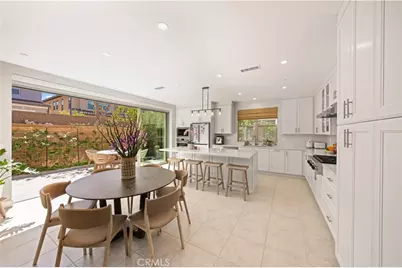 60 Rotunda, Irvine, CA 92620 - Photo 20