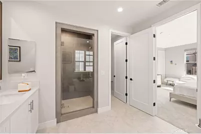 60 Rotunda, Irvine, CA 92620 - Photo 56