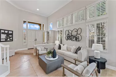 2741 Timmons, Tustin, CA 92782 - Photo 2