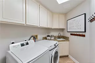 2741 Timmons, Tustin, CA 92782 - Photo 12