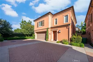 113 Hanging, Irvine, CA 92620 - Photo 2