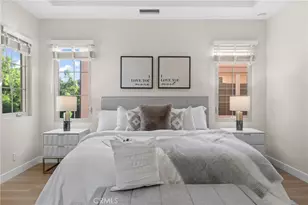 113 Hanging, Irvine, CA 92620 - Photo 18