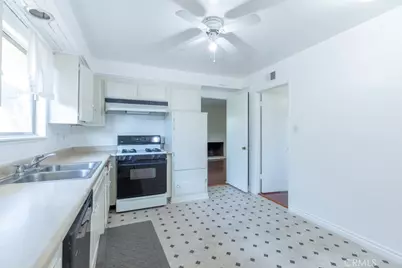 7451 Blackhawk, Buena Park, CA 90620 - Photo 4