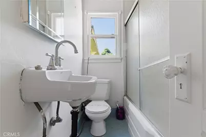 2004 Echo Park Avenue, Los Angeles, CA 90026 - Photo 24