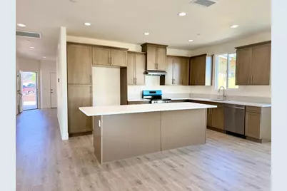 1164 N Hermosa Avenue, Banning, CA 92220 - Photo 6