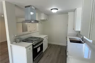 1818 Kelton Ave, Los Angeles, CA 90025 - Photo 10