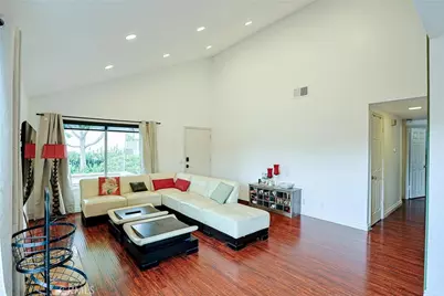 12 Silverwood #19, Irvine, CA 92604 - Photo 6