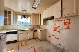 2516 W 164th St, Torrance, CA 90504 - Photo 14